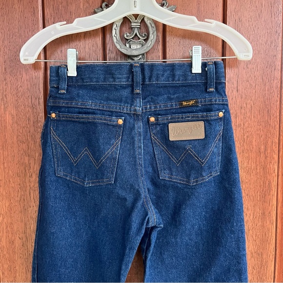 Women’s Wranglers - Picture 7 of 8